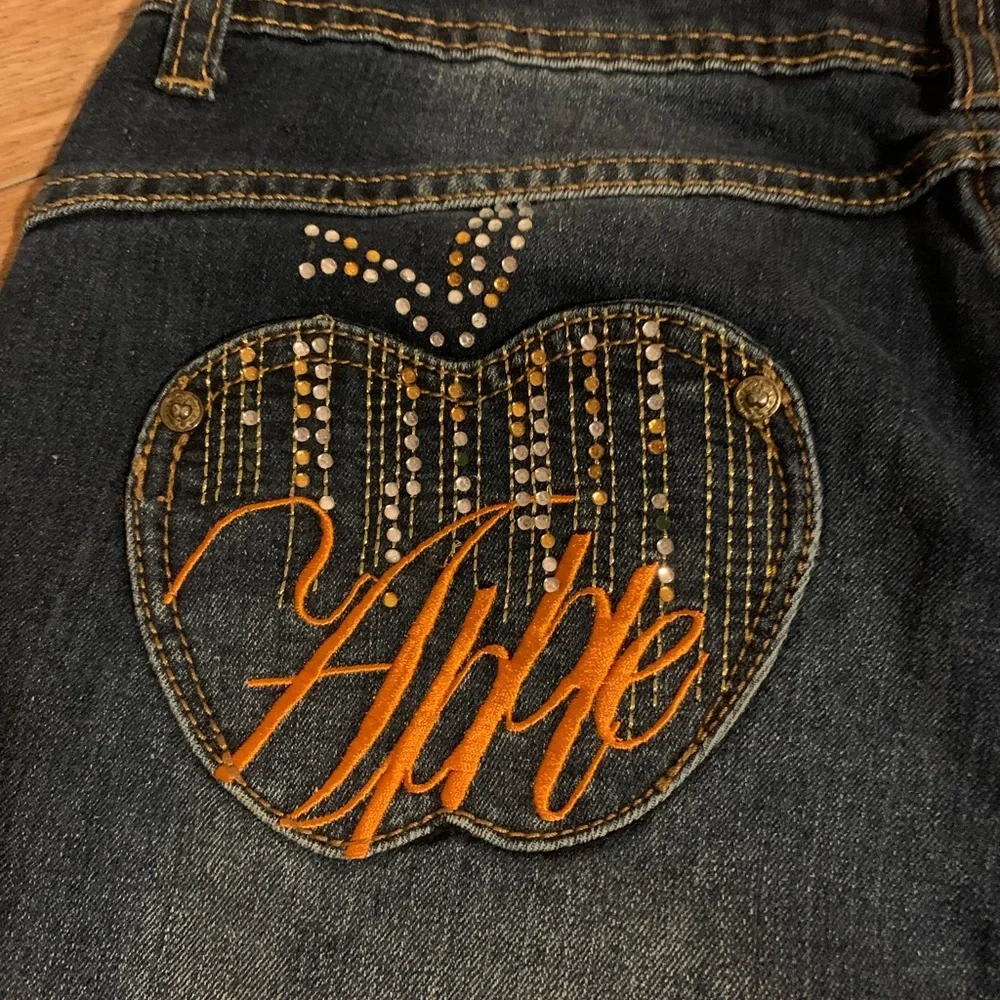 Apple Bottom capri jeans - Picture 2 of 8